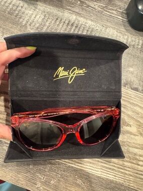 Maui Jim Women's Transparent pink sunglasses like new